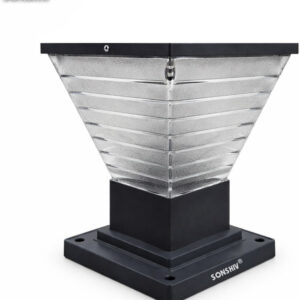 Quantum: GATE LIGHT 10W Gate Light Outdoor Lamp (Black)